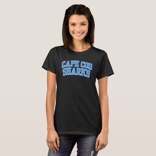 Cape Cod Community College Haaien 02 T-shirt (Voorkant volledig)