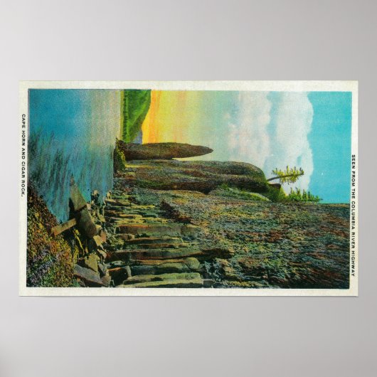 Cape Horn en Cigar Rock op de Columbia River Poster (Voorkant)