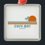 Cape May New Jersey Sun Palm Trees Metalen Ornament<br><div class="desc">Cape May is Amerika's oudste toevluchtsoord op zee en een bestemming voor stranden,  golf,  winkelen,  Victoriaans architectuur en outdoorplezier.</div>