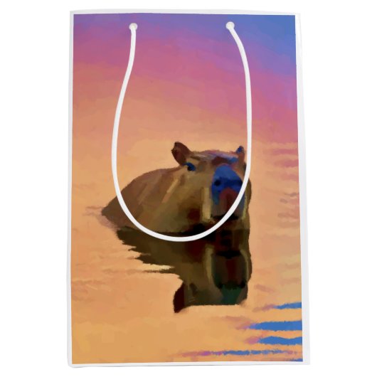 Capibara komt uit een rustig meer medium cadeauzakje (Voorkant)