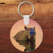 Capibara komt uit een rustig meer sleutelhanger (Achterkant)