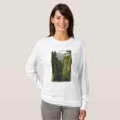 Capilano Canyon Uitzicht van het kroongebergte T-shirt (Voorkant volledig)