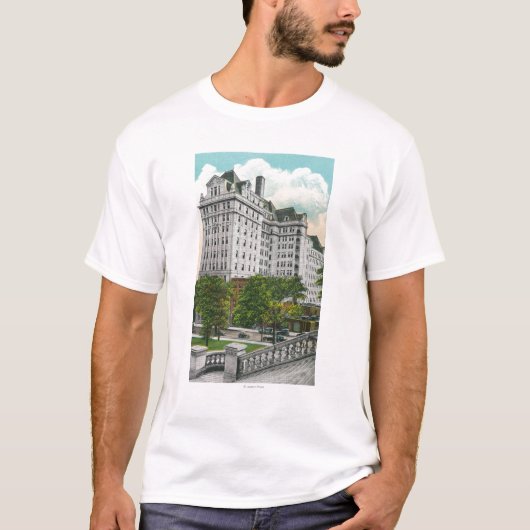 Capitol Approach Uitzicht of NY Telephone Co. Bldg T-shirt (Voorkant)