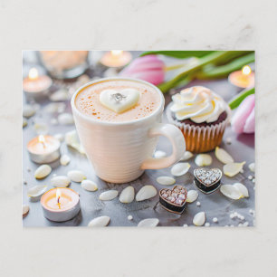 Cappuccino cup met zwevend hart en verloving feestdagenkaart