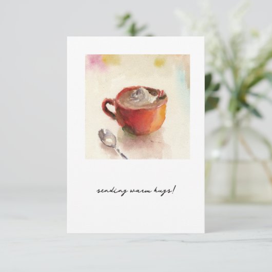 Cappuccino in een rode beker kaart (Staand voorkant)