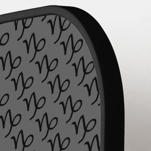 Capricorn Pickleball Paddle (Links Detail)