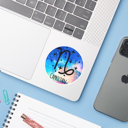 Capricorn Sticker (Laptop met iPhone)