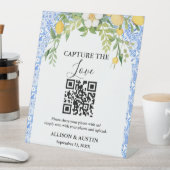Capture liefde QR code Blue tegel en Lemon bruilof Reclamebord Met Voetstuk (Insitu)