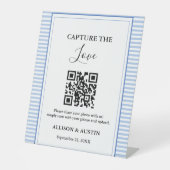 Capture liefde QR codeDusty Blue bruiloft Reclamebord Met Voetstuk (Voorkant)
