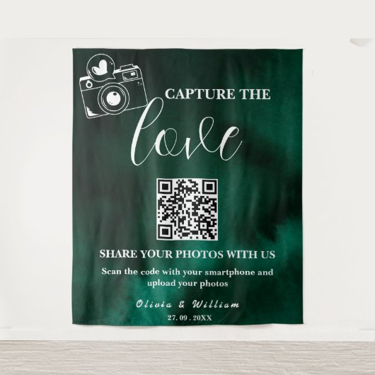 Capture The Love Emerald Green QR Backdrop Wandkleed (Voorkant)