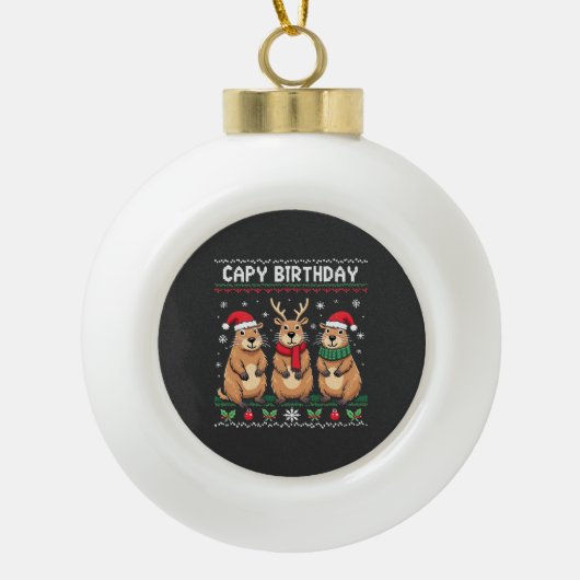 Capy Verjaardag Lelijke Kersttrui Capybara Keramische Bal Ornament (Voorkant)
