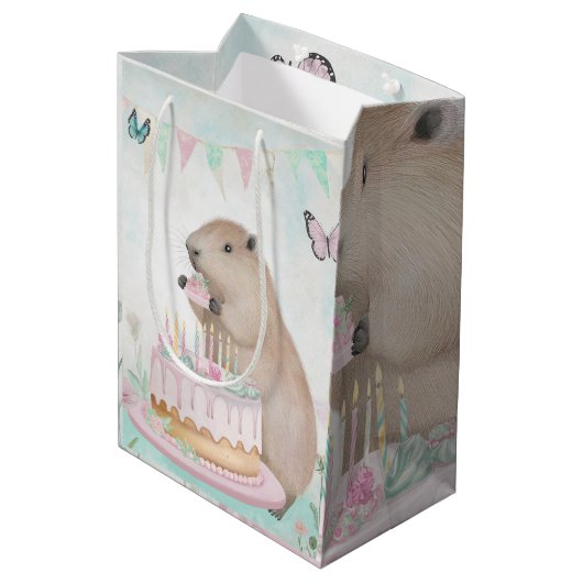 Capybara Cakefest Kinder Party Decor Gift Bag Medium Cadeauzakje (Achterkant Gekanteld)