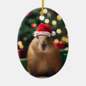 Capybara Claus: Een feestelijk Bokeh Wonderland Keramisch Ornament (Voorkant)