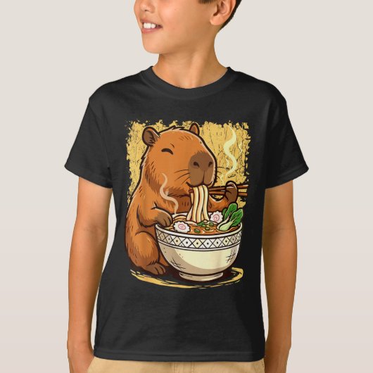 Capybara Eating Ramen Noodles T-shirt (Voorkant)