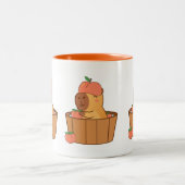 Capybara en Peach Mok | Schattigee fruitliefhebber (Center)