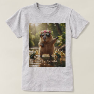 Capybara Feestbeest: Cute & Grappige Design T-shirt