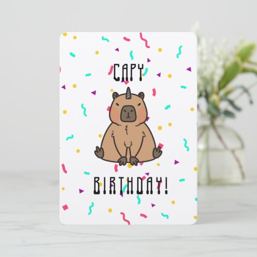 Capybara met Party Pet Capy Birthday (Staand voorkant)