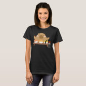 Capybara met sushi t-shirt (Voorkant volledig)