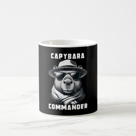 Capybara Met Zonnebril Capy Commandant Koffiemok (Center)