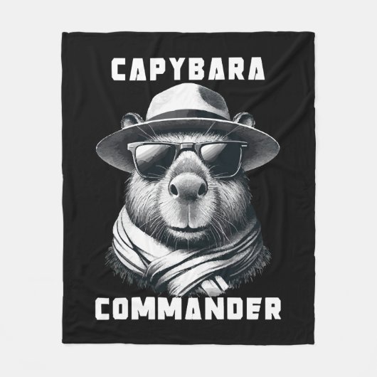 Capybara met zonnebril Capy Commander Fleece Deken (Voorkant)