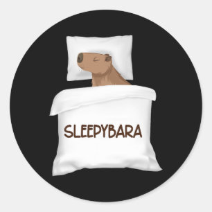 Capybara officiële slaap pyjama nachtjapon Sleepyb Ronde Sticker