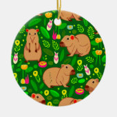 Capybara Schets met Lente Bloemen op Groen Keramisch Ornament (Voorkant)