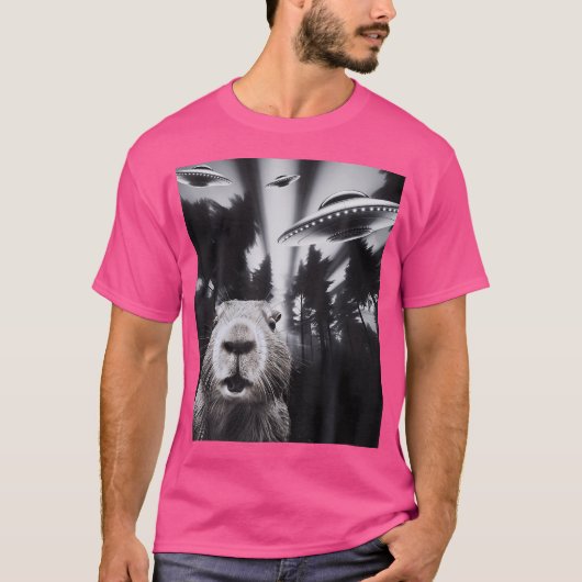 Capybara Ufo T-shirt (Voorkant)