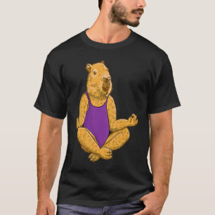 Capybara Yoga houdt oefeningen over de voorbereidi T-shirt