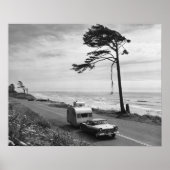 Car Pulling Trailer Poster (Voorkant)