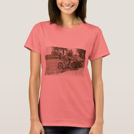 Car Wreck Marine City MI Juli 1930 -  T-shirt (Voorkant)