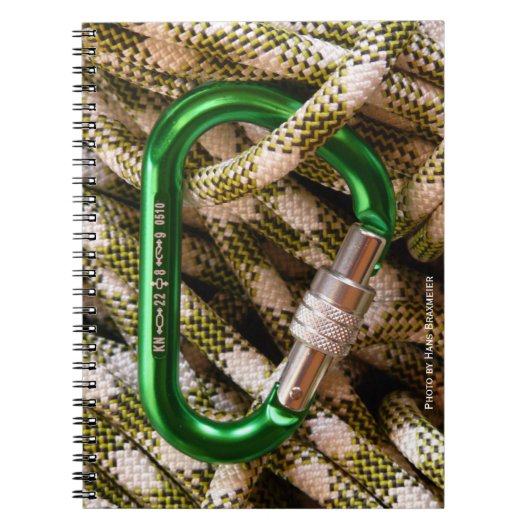 Carabiner en Notitieboek van de klimloop (Voorkant)