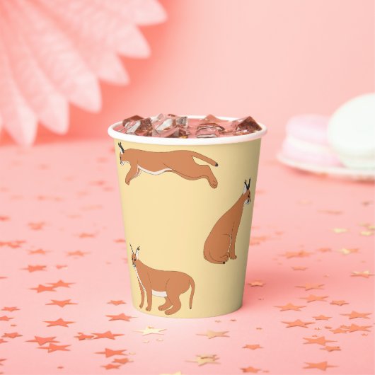 Caracals  papieren bekers (Insitu)