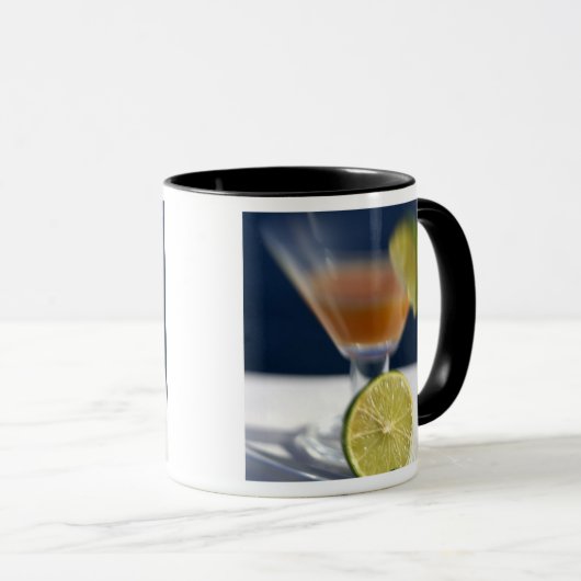 Caraïbisch gebied, Maagdeneilanden. Tropische rum  Mok (Voorkant rechts)