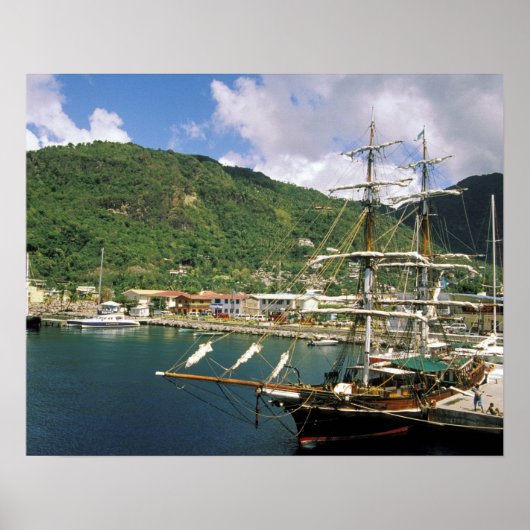 Caraïbisch gebied, Saint Lucia, Soufriere. Bot in Poster (Voorkant)