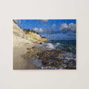 Caraïbisch gebied, St. Martin, Cliffs op het stran Legpuzzel
