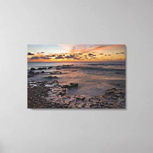 Caraïbisch Zee, Kaaimaneilanden. Crashwaves 2 Canvas Afdruk (Voorkant)