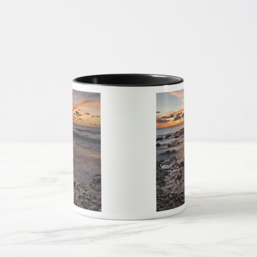 Caraïbisch Zee, Kaaimaneilanden. Crashwaves 2 Mok (Midden)