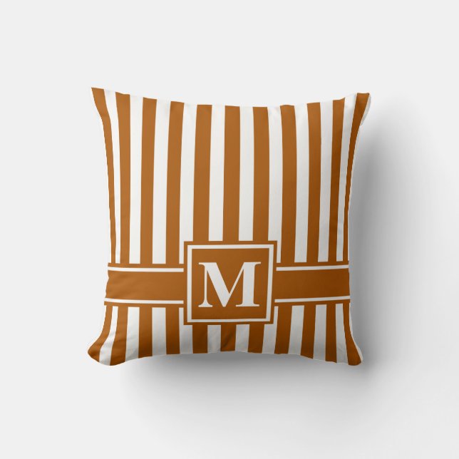 Caramel Modern Stripe met Monogram Kussen (Voorkant)