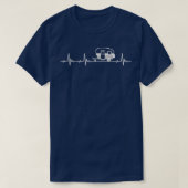 Caravan Camping Heartbeat voor natuur liefhebbers T-shirt (Design voorkant)