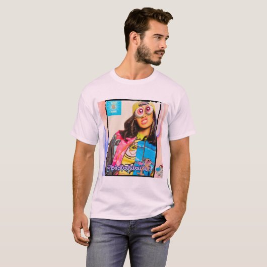 Cardi B door Blammo The Makers of Log T-shirt (Voorkant volledig)
