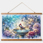 Cardinal at Birdbath Dreamy Garden Ar Hangend Wandkleed (Voorkant)
