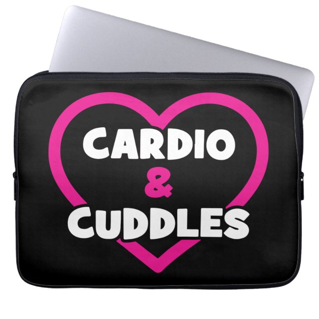 Cardio en Knuffels - Funny Novelty Gym Workout Laptop Sleeve (Voorkant)