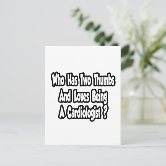 Cardioloog grapje... Twee duimen Briefkaart (Staand voorkant)