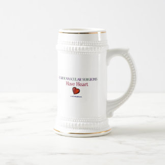 Cardiovasculaire chirurgen hebben hart bierpul