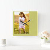 carefy girl running at sunset foto clock vierkante klok (Huis)