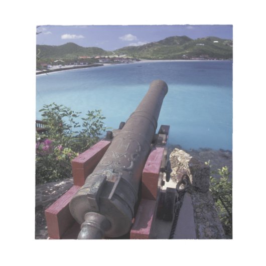 CARIBBEAN, St. Barts, Connon die naar de baai van Notitieblok (Voorkant)