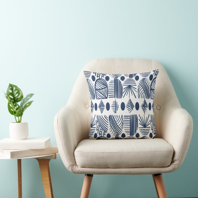 Caribbean Tribal Mudcloth: White, Navy Blue Kussen (Stoel)