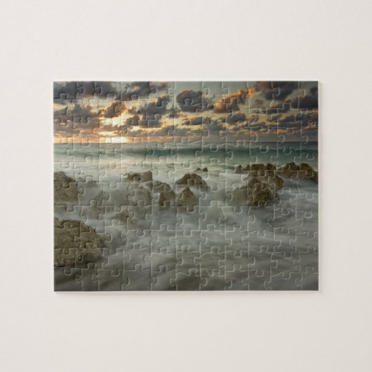 Caribische Zee, Kaaimaneilanden. Brekende golven Legpuzzel (Horizontaal)