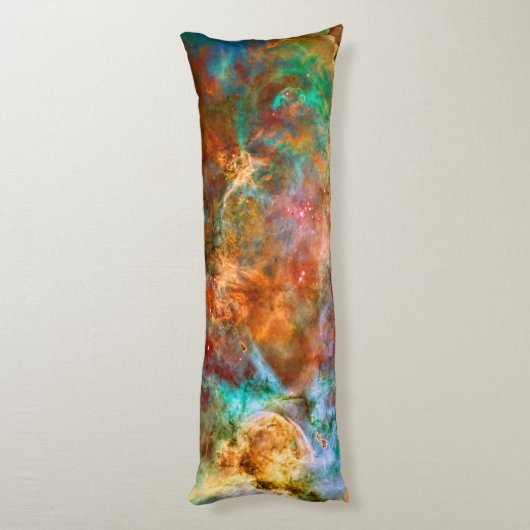 Carina Nebula in de constellatie van Argo Navis Lichaamskussen (Achterkant (Verticaal))