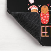 Caring For The Cutest Sweethearts Nicu Nurse Valen Muismat (Hoek)